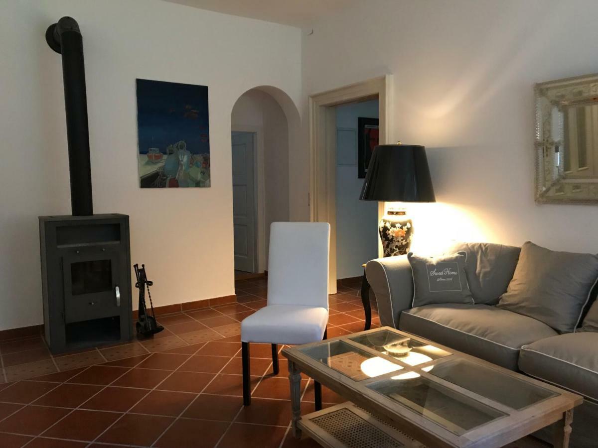 Elegantes Gaesteapartment Verano In Schloss Und Hofgut Langenzell Wiesenbach 外观 照片