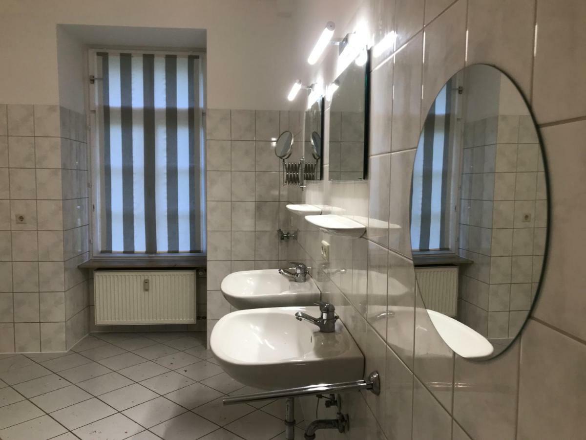 Elegantes Gaesteapartment Verano In Schloss Und Hofgut Langenzell Wiesenbach 外观 照片